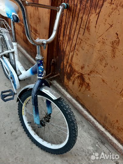 Детский велосипед 18