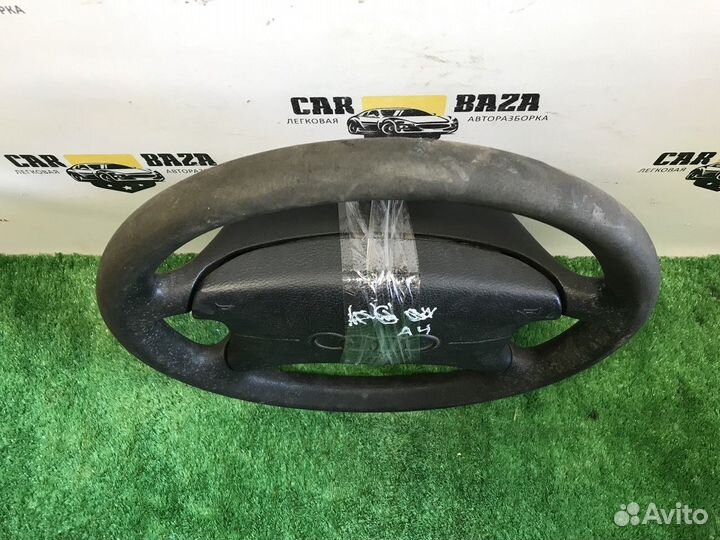 Рулевое колесо Audi A4