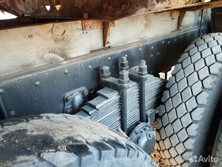 КАМАЗ 53212, 1981