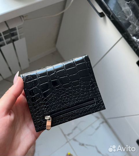 Кошелек кожаный