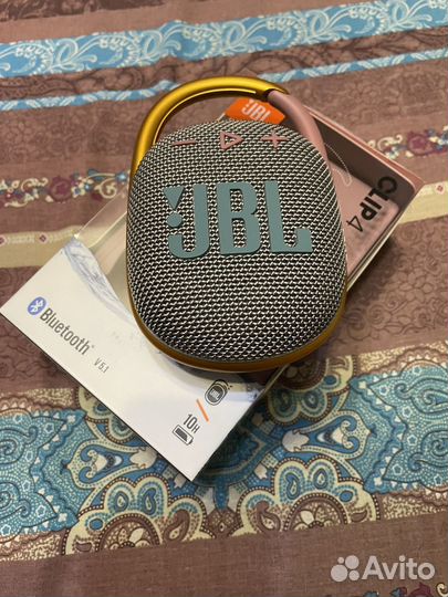 Продам колонку JBL Clip 4
