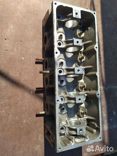 Головка блока двигателя Рено