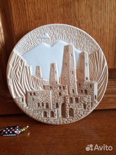 Тарелки коллекционные настенные