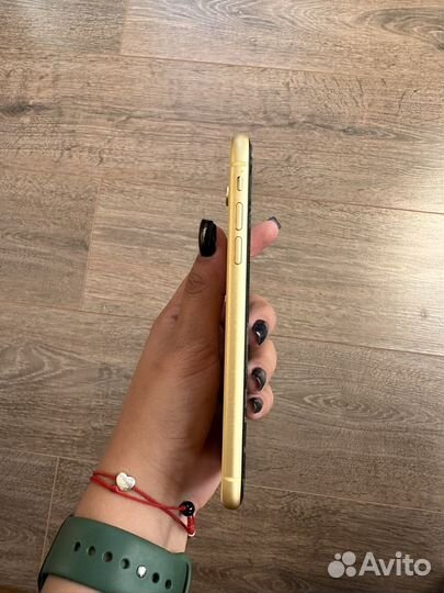 Мобильные телефоны