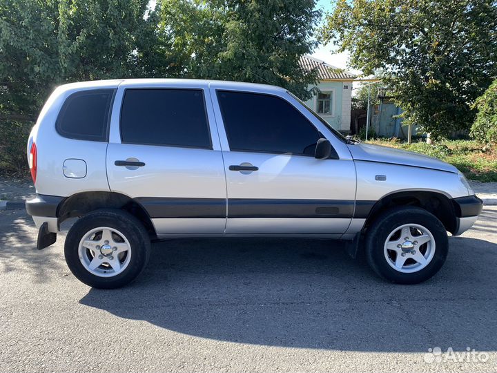 Chevrolet Niva 1.7 МТ, 2004, 300 000 км