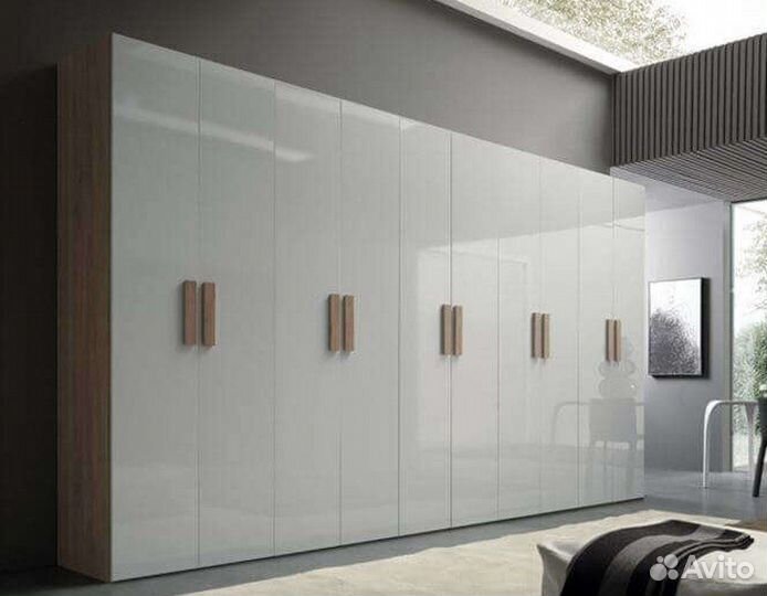 Шкаф распашной с фабрики