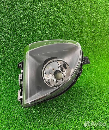 Противотуманка левая бмв 5 Ф10 (10-13)