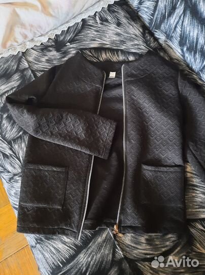 Ваши на девочку