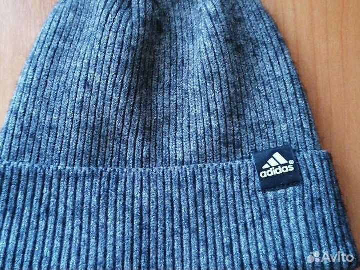 Мужские демисезонные шапки