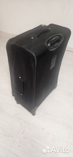 Чемодан samsonite