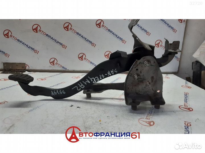 Педаль сцепления, 465033265R renault sandero stepw