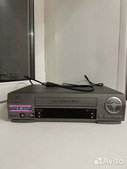 Видик Jvc HR - J475EE