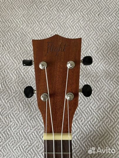 Укулеле flight