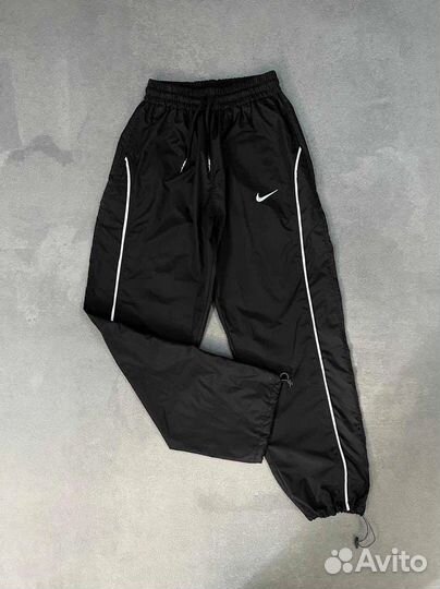 Спортивные штаны nike