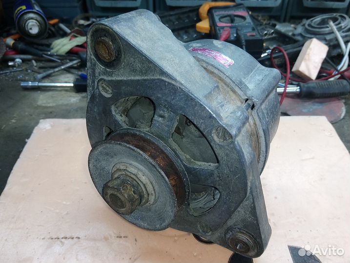 Генератор BMW E30