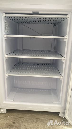Морозильная камера бирюса 14