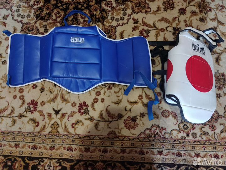 Спортивная форма для тэквандо