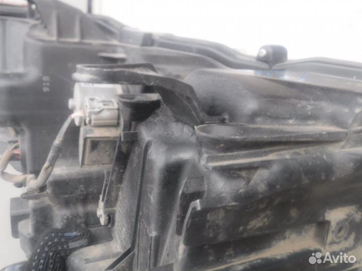 Фара левая №82 Toyota Land Cruiser Prado 150 2019