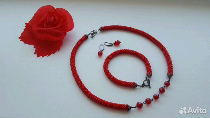 Украшения ручной работы