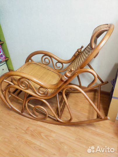 Кресло-качалка ротанг