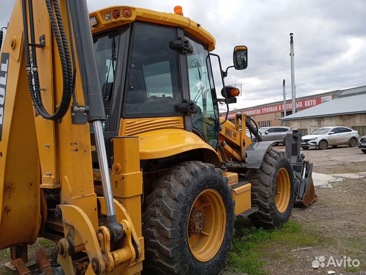 Экскаватор-погрузчик Bull 4SX Plus, 2023