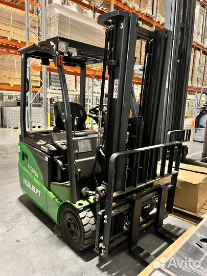 3х опорный электропогрузчик 1,8 тонны 4,5 м