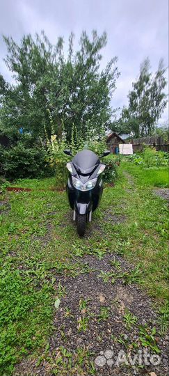 Макси скутер Yamaha Grand Majesty 400