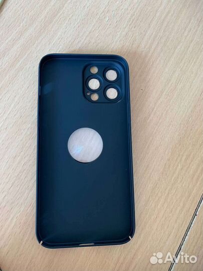 Чехол нового поколения на iPhone 13 Pro Max