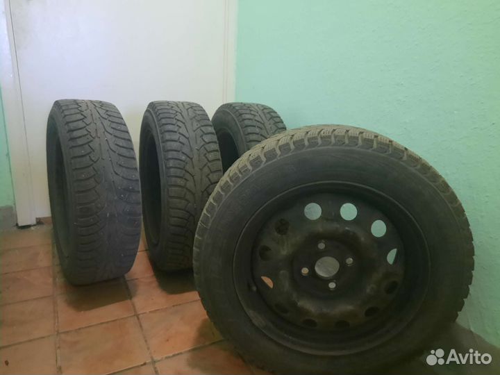 Продаю зимние резины с дисками 4шт