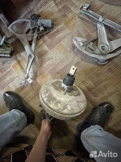 Тормозной вакум mersedes 210