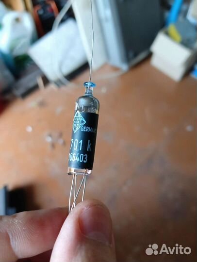 Лампа Telefunken AC 701K