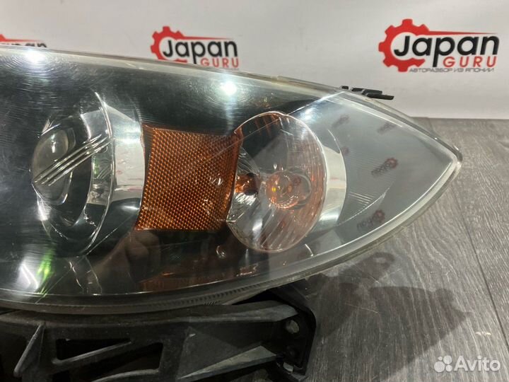 Фара галогеновая передняя левая Mazda 3 BK седан