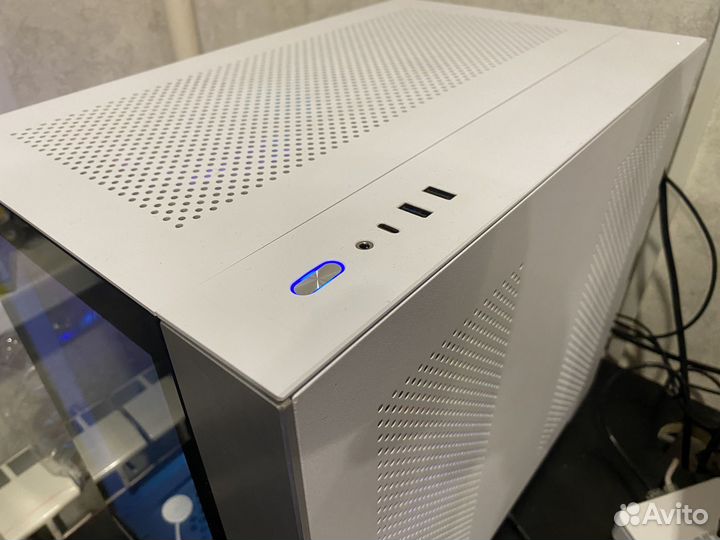 Игровой компьютер с монитором 240гц