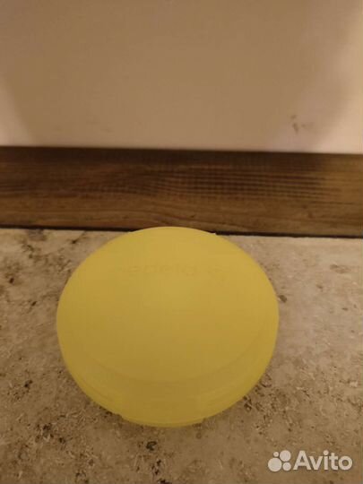 Накладки на грудь medela