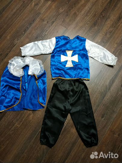 Карнавальный костюм разные