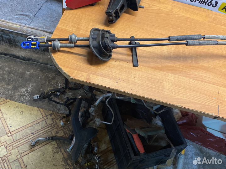 Peugeot 408 1.6 МКПП троса переключения