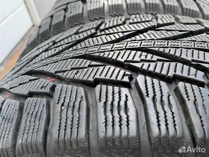 Nokian Tyres Hakkapeliitta R2 SUV 235/55 R19 107R