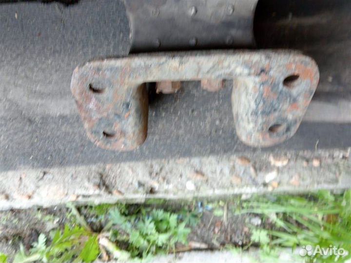 Подушка двс передняя Isuzu Giga 10PD1