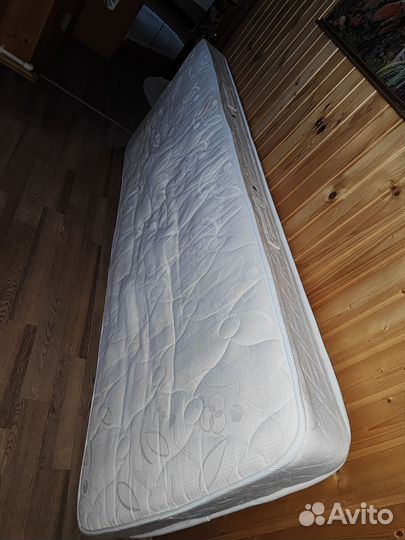 Матрас 230*85 см(не стандарт)