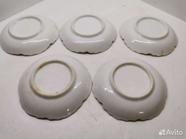 Розетки для варенья, блюдца. Старые