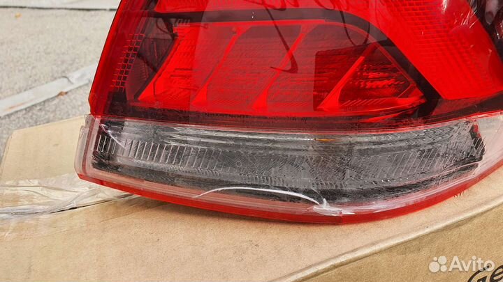 Фара задняя правая KIA Optima 4 поколение