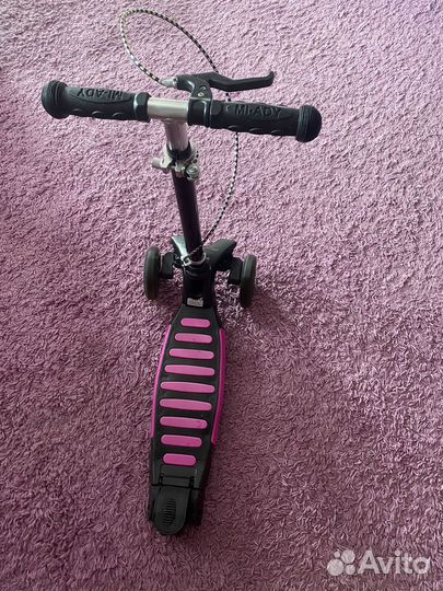 Самокат детский с ручным тормозом