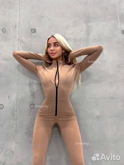 Комбинезон женский новый