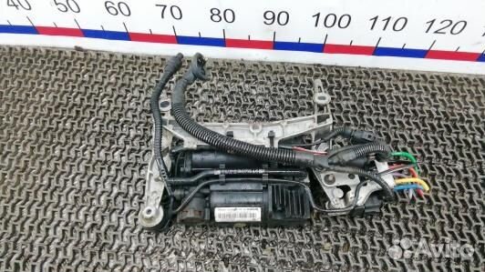 Компрессор пневмоподвески audi Q7 (UAD01QN01)