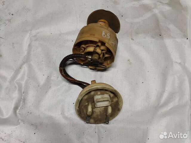Топливный насос Фольксваген Пассат B5 1.8