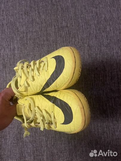 Футзалки nike hypervenom