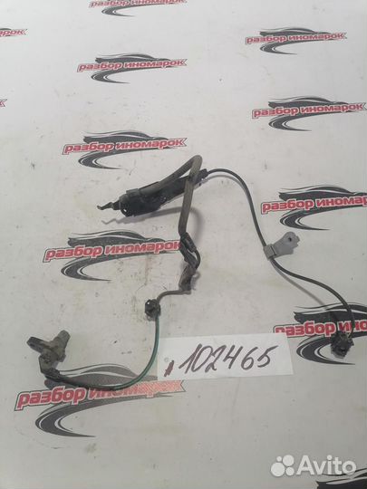 Датчик ABS передний правый Toyota Camry GSV50 2011