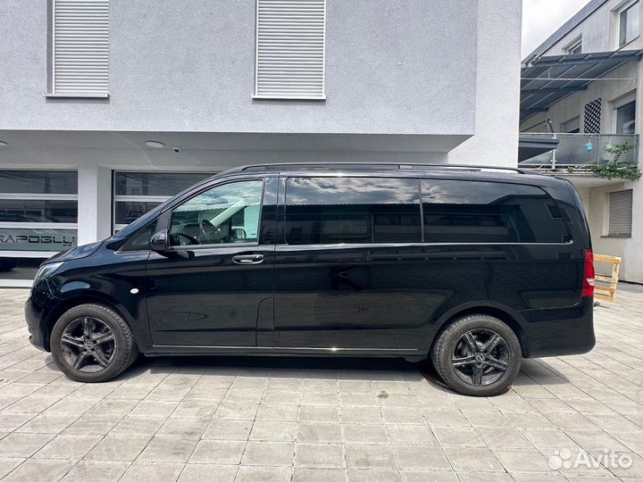 В разборе Mercedes Benz Vito