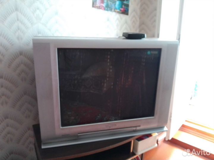 Продам телевизор бу
