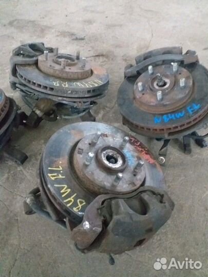 Кулак поворотный цапфа Chariot Grandis N84W N94W